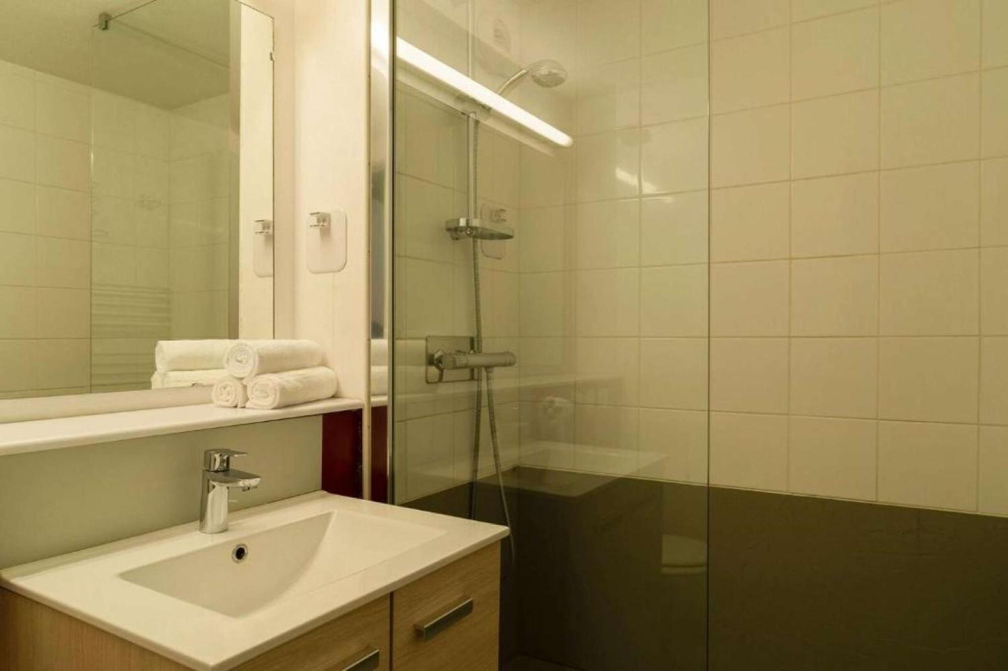 Brit Hotel Confort Morlaix Saint-Martin-des-Champs  Ngoại thất bức ảnh
